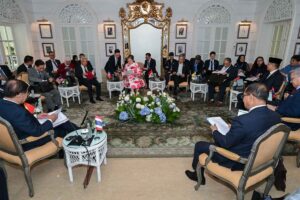 ASEAN Foreign Ministers Meet in Bangkok Over Political Prisoners Including Aung San Suu Kyi; Junta Rejects Five-Point Consensus